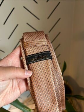 Jos a bank reserve 100% silk tie